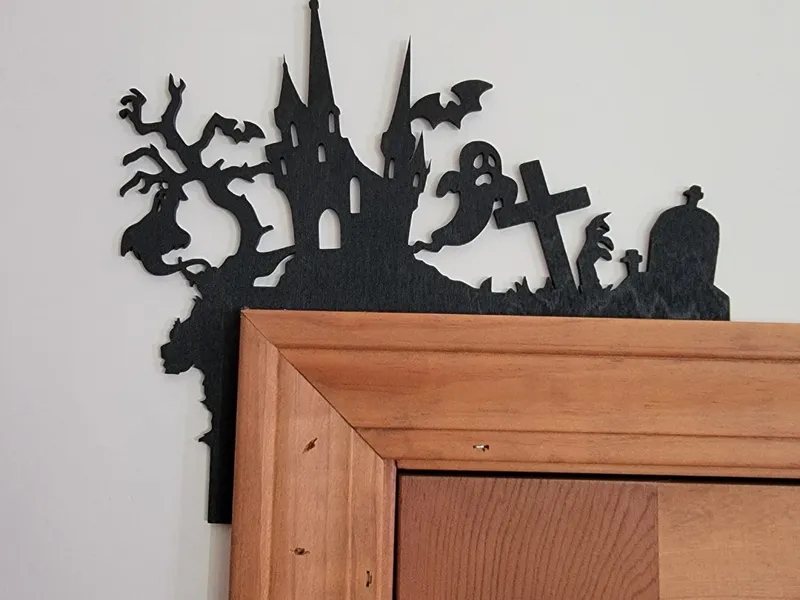 Haunted House Door topper