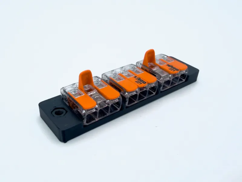 Flat-Mount 3x3-Pin Lever Nut