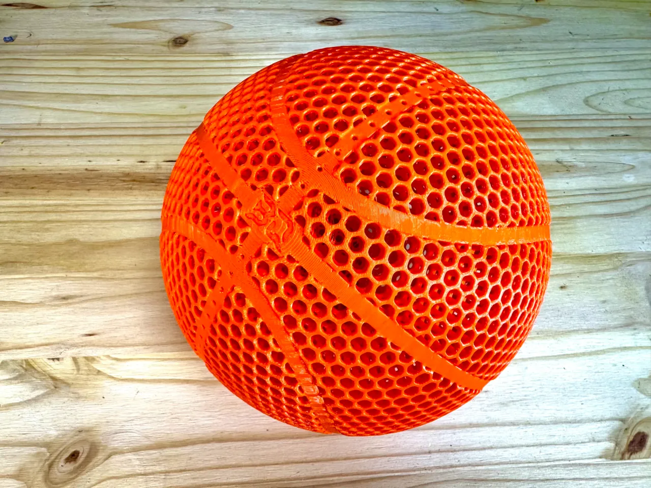BIQU Airless Basketball view 4