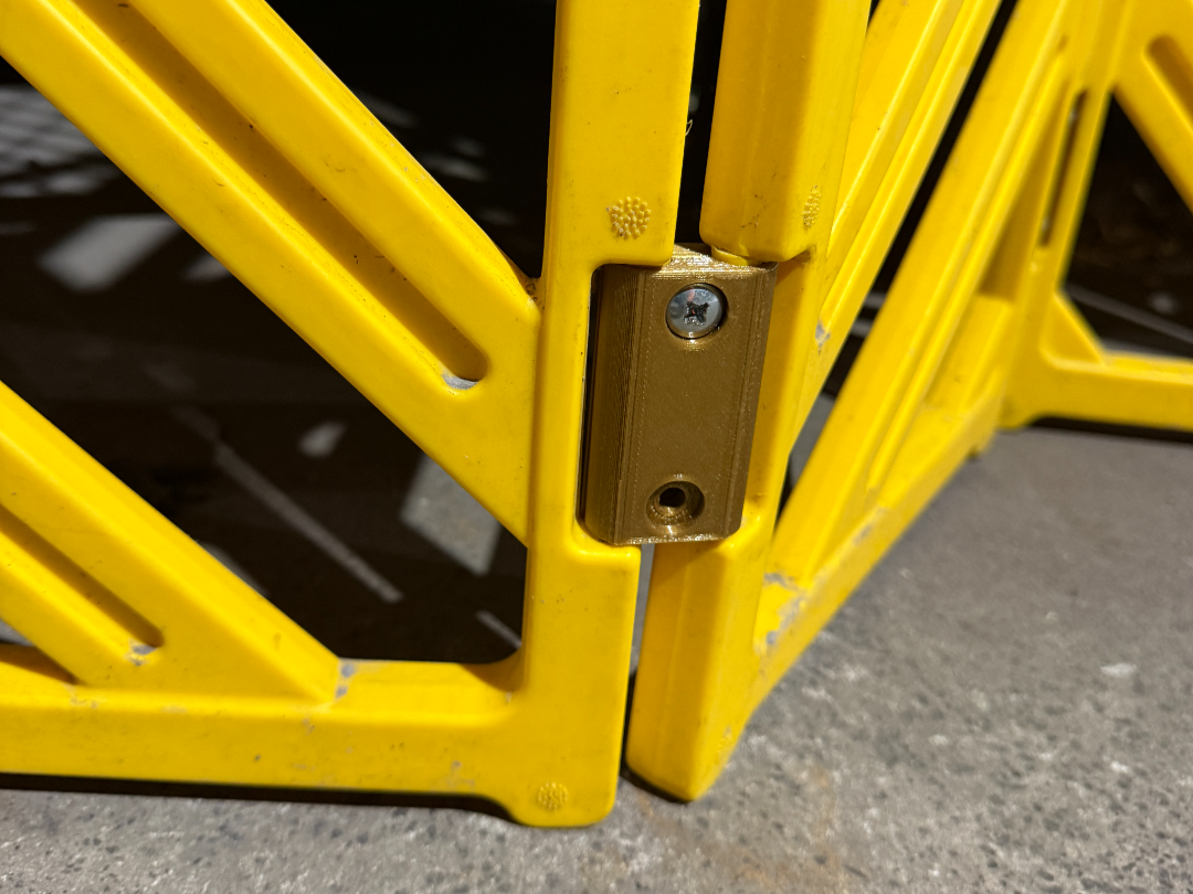 Folding Safety Barrier Gate Clamp Bracket