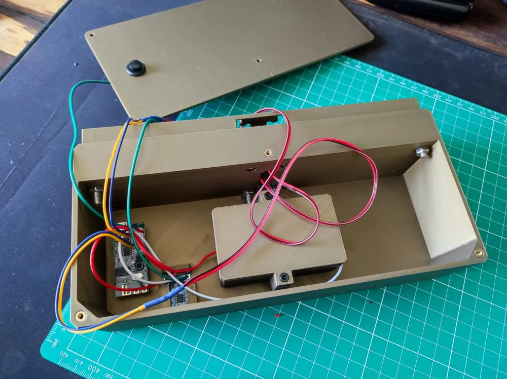 Compact Dual-18650 Bluetooth Speaker Enclosure - Free 3D Print Model ...