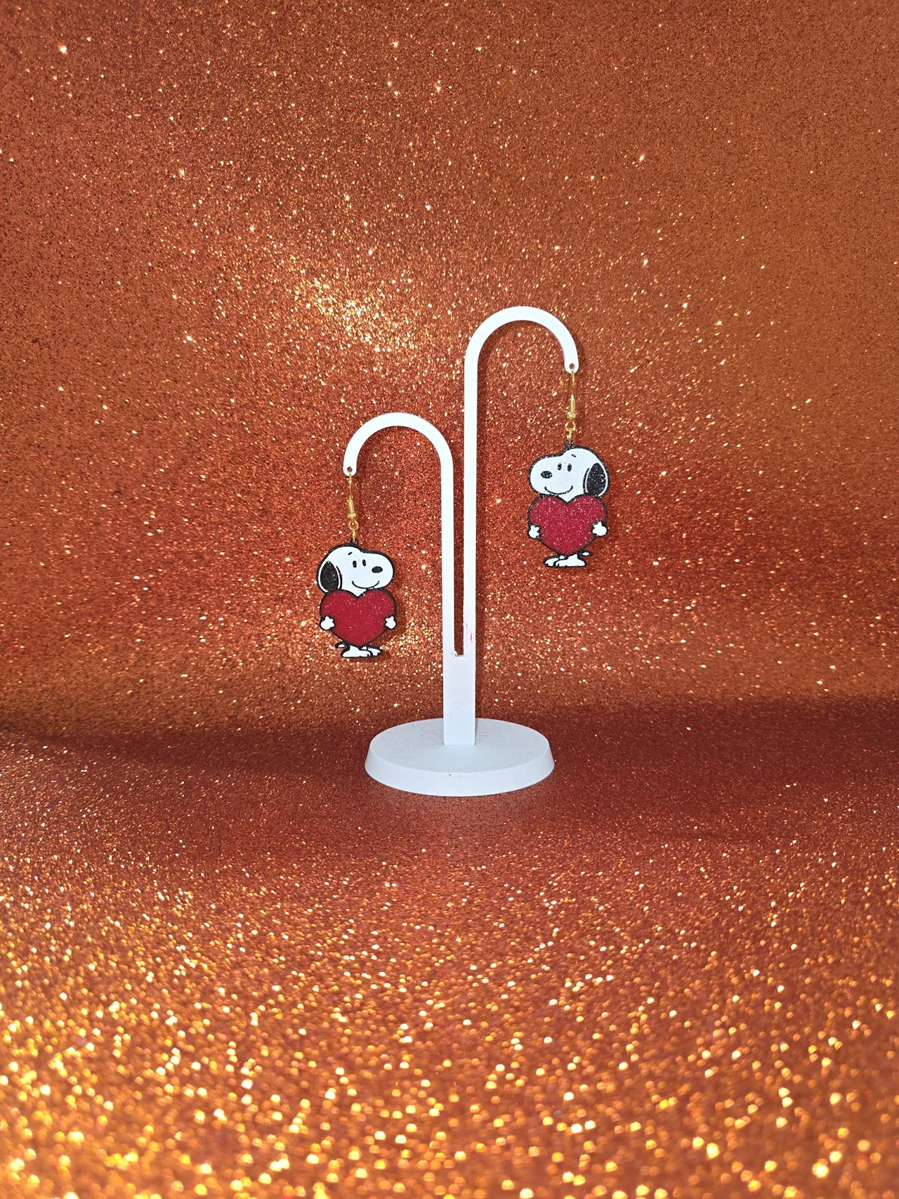 Snoopy in love earrings view 3