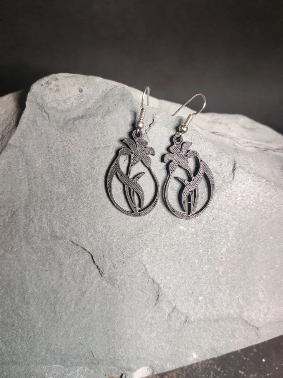 Teardrop Bloom - Earrings view 4