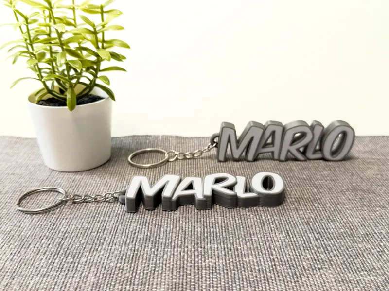 Schöner Schlüsselanhänger mit dem Namen Marlo