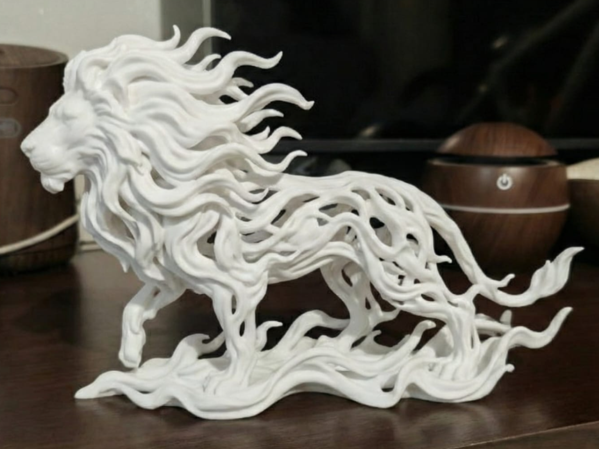 Majestic Ethereal Lion - Voronoi Style