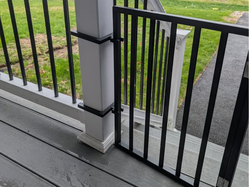 GateGrabber - Porch Post attachment for Dog Gate