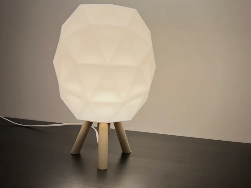 Lamp shade with three legged base