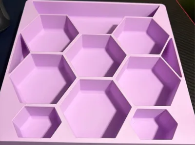 Beads tray organizer honeycomb design