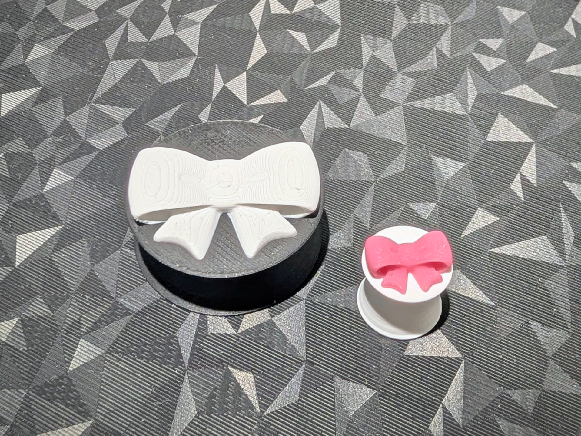 Coquette Bow Ear Plugs (8mm - 24mm) 