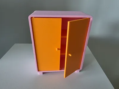 Customizable Miniature Wardrobe