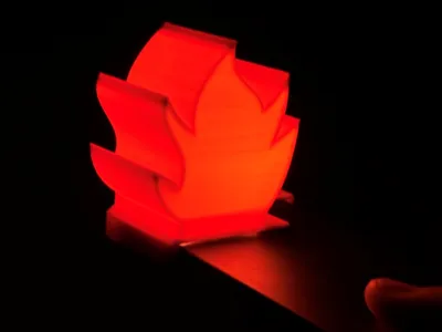 Smartphone Torch – Light-Driven Flame
