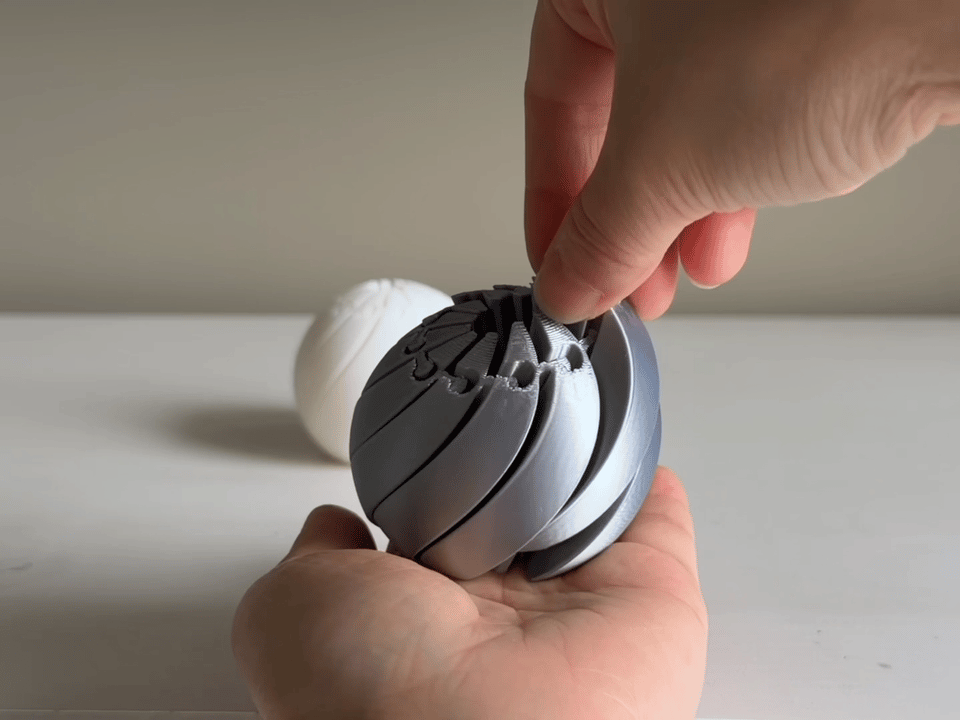 Parametric Twist Fidget Ball (with Fusion .F3D)