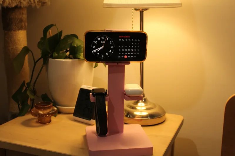 Magsafe charging stand