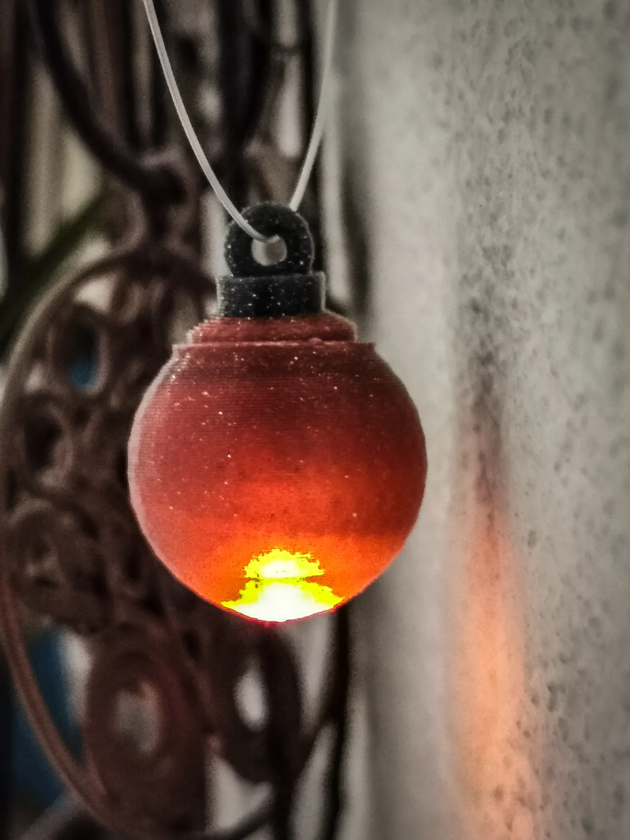 Christmas Balls LED Earrings - Pendant view 3