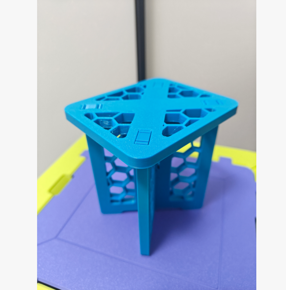 Miniatura 2 do modelo 3D 快拆快装便携耐用板凳-简约美观省料
