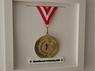 Medal Frame
