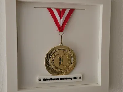 Medal Frame