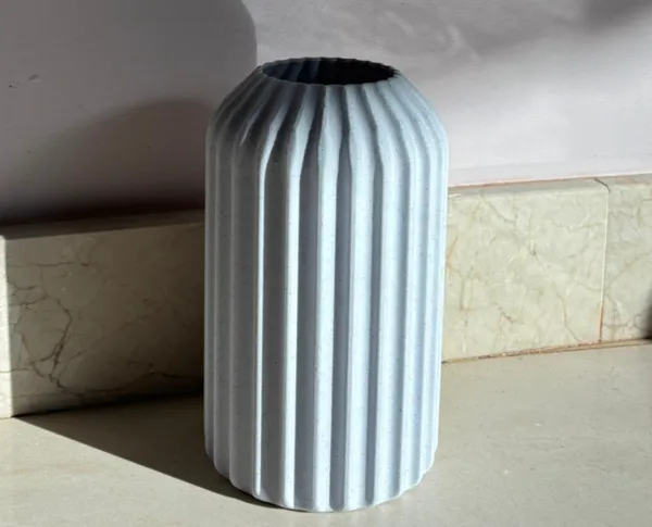 Grand vase strié