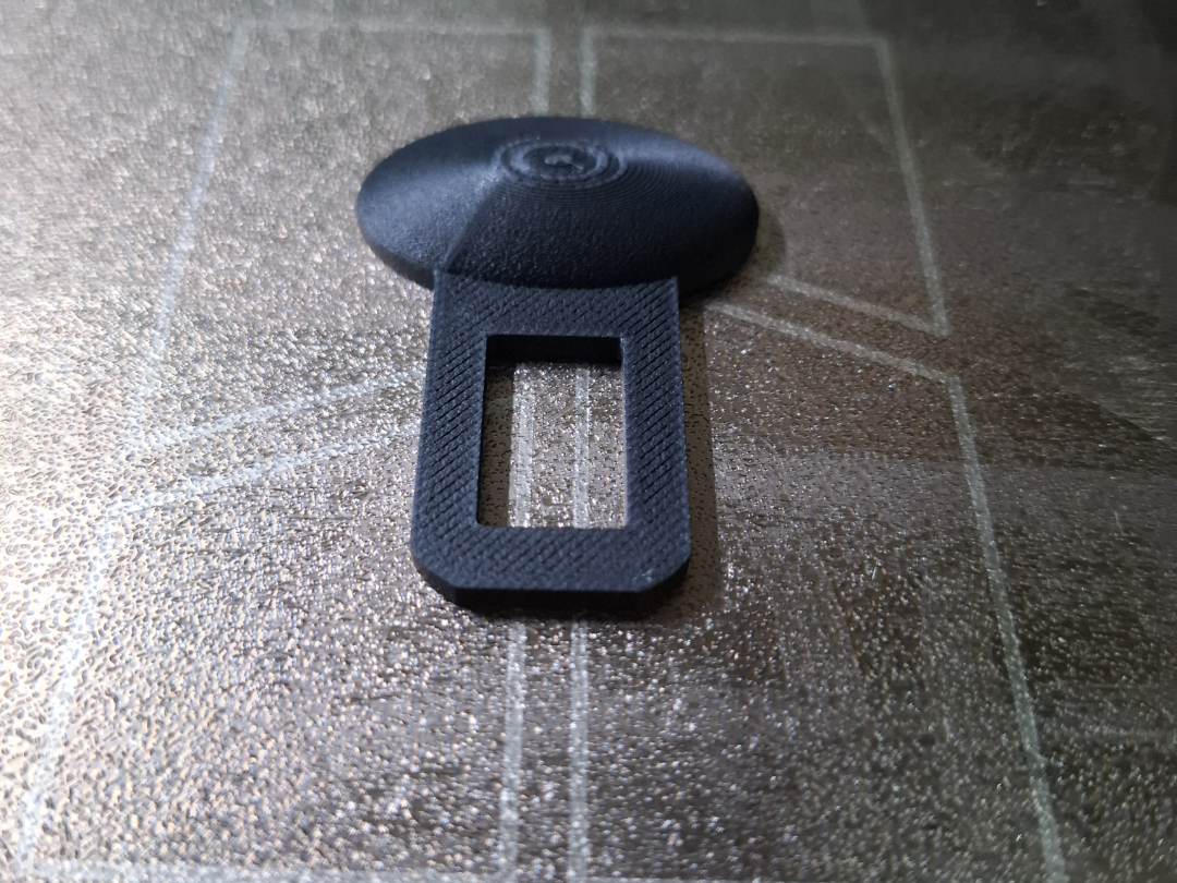 Seatbelt dummy clip - 1