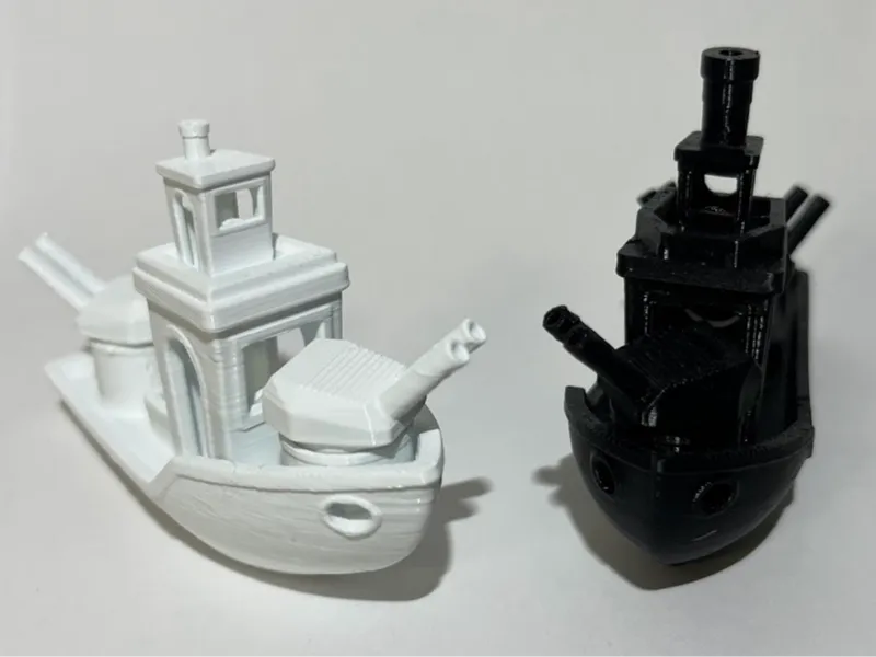 benchy warship with moving turrets (compact)