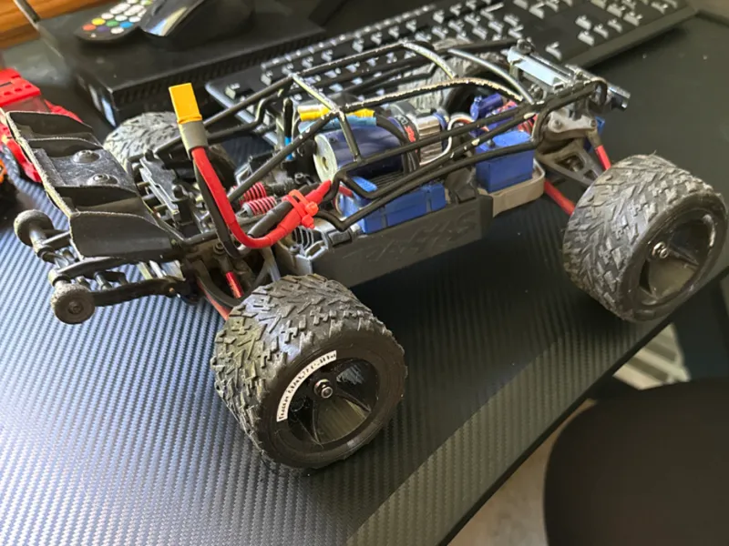 Mini E-Revo Talon Tire Replacement V2