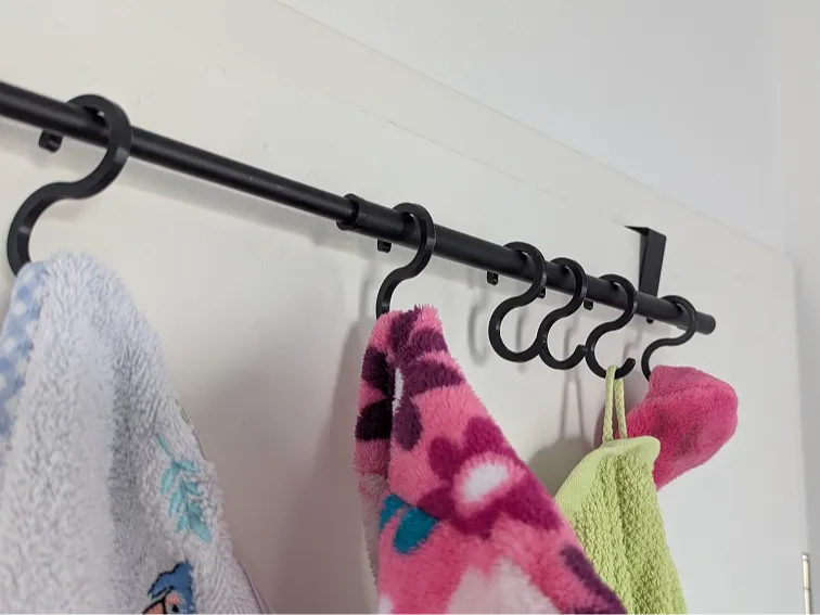 S Hook Towel Holder