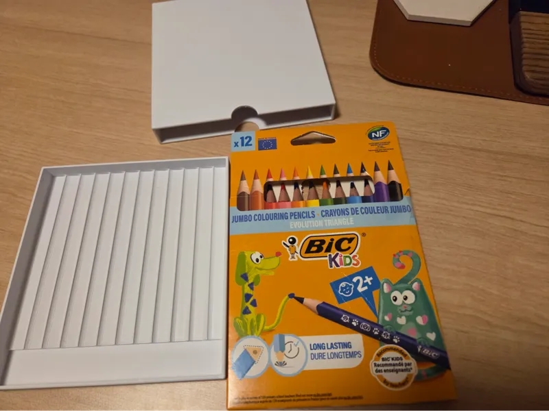 BIC Kids Evolution Triangle(12 colors) Pencil Case