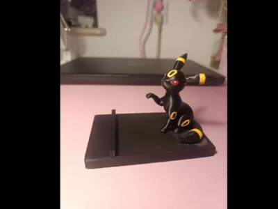Umbreon Phone Stand