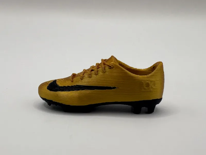 2 color soccer cleats CR7 Mercurial