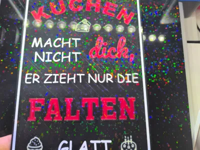 Sign Cake Folds Smooth