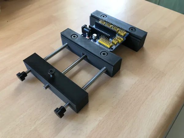 https://makerworld.bblmw.com/makerworld/model/US39eabd4fb1da5f/design/2023-11-25_08704944c852e.jpg