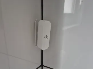 HOBEIAN zigbee sensor angle wall mount