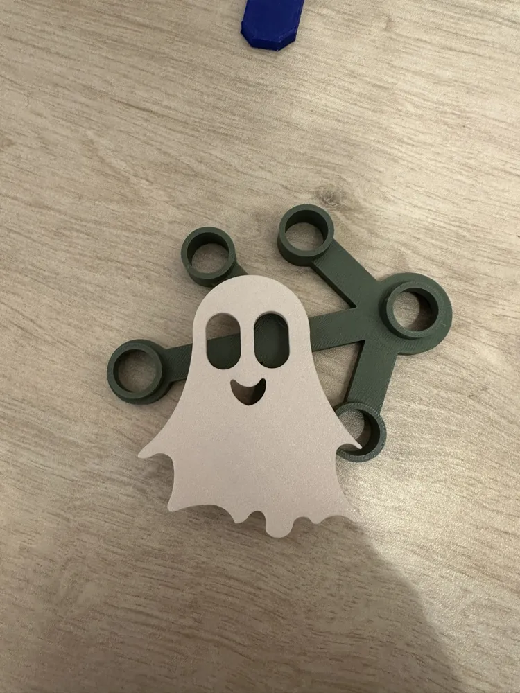 Brick wreath ghost - Free 3D Print Model - MakerWorld