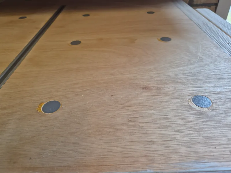 Dog Hole cap 20mm magnetic