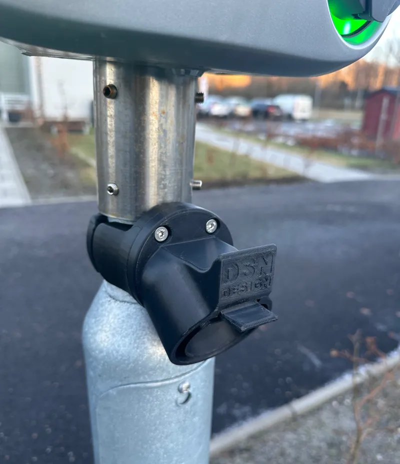 Type 2 Chargercabel holder for POST