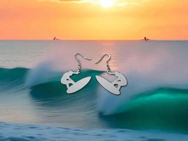 Surfing earrings