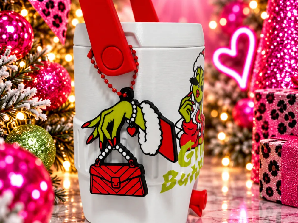 Boujee Mrs. Grinch Keychain - Free 3D Print Model - MakerWorld