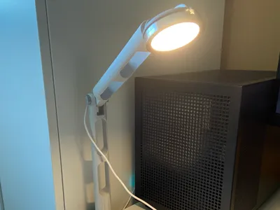 Desk lamp