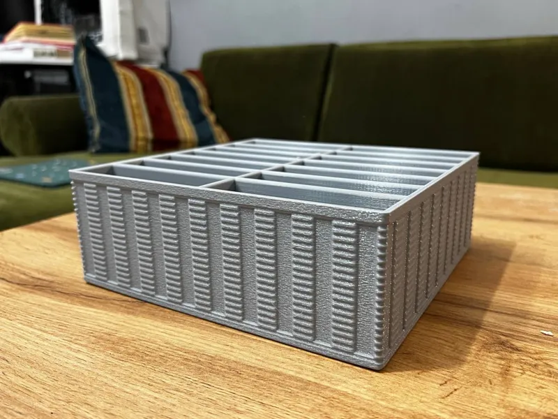 Stylish spices holder