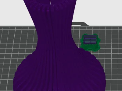 Vertically_Ribbed_Vase-2_Color