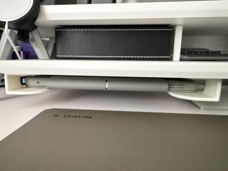 Ipad/Tablet Holder for Under Desk/Monitor Riser