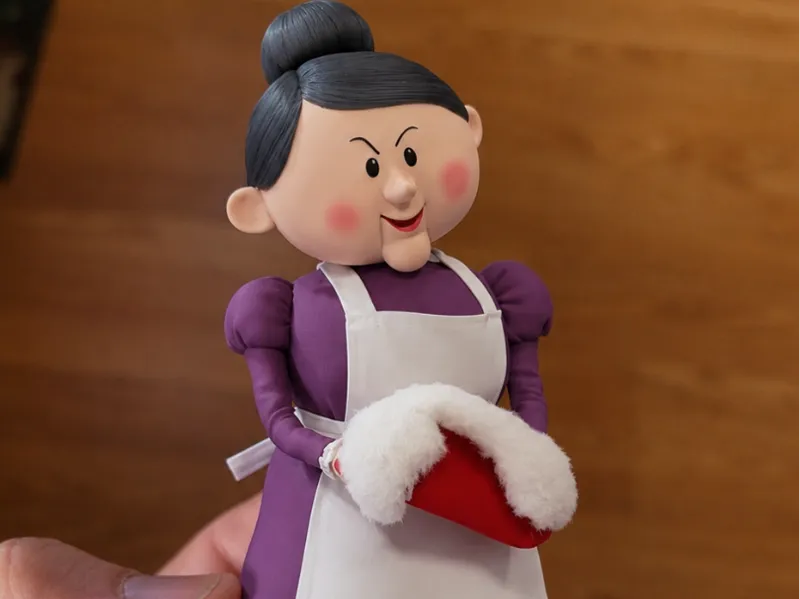 Mrs Clause - Rudolph the red-nosed reindeer