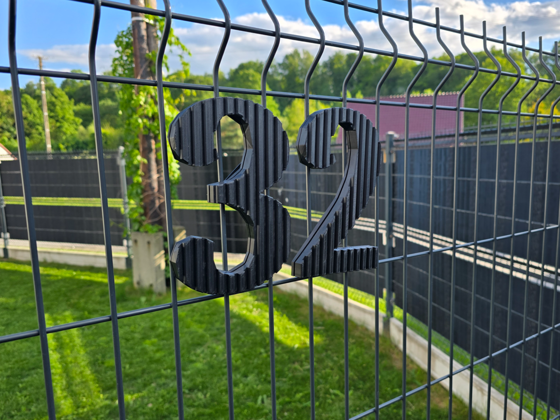 Home and Fence Large Numbers 0-9 and Letters A-F