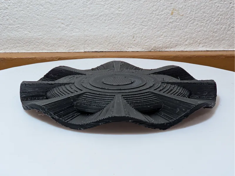 Sine‑Wave‑Shaped Frisbee