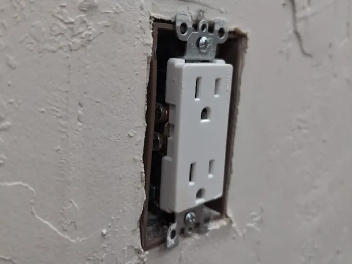 0.5 in Electrical outlet spacer