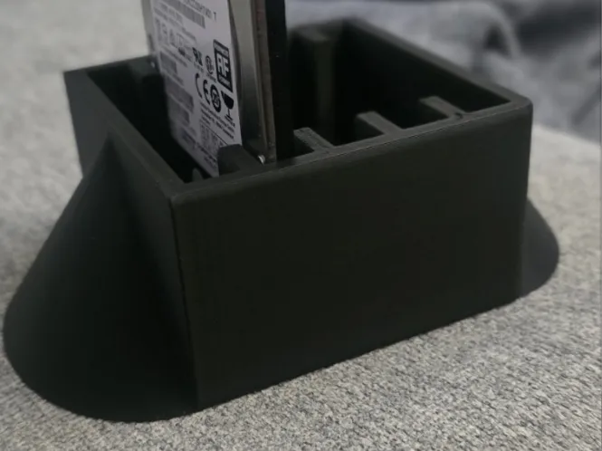 2.5 SSD HDD Holder/Organizer With Support