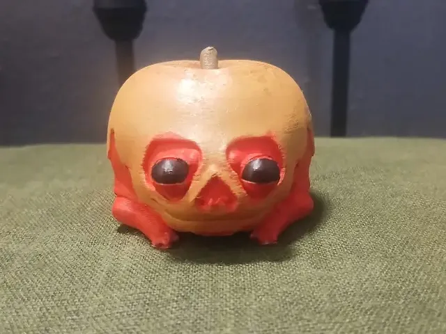 Caramel apple Sqoug
