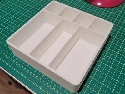 Wii Controller and Accessories Holder