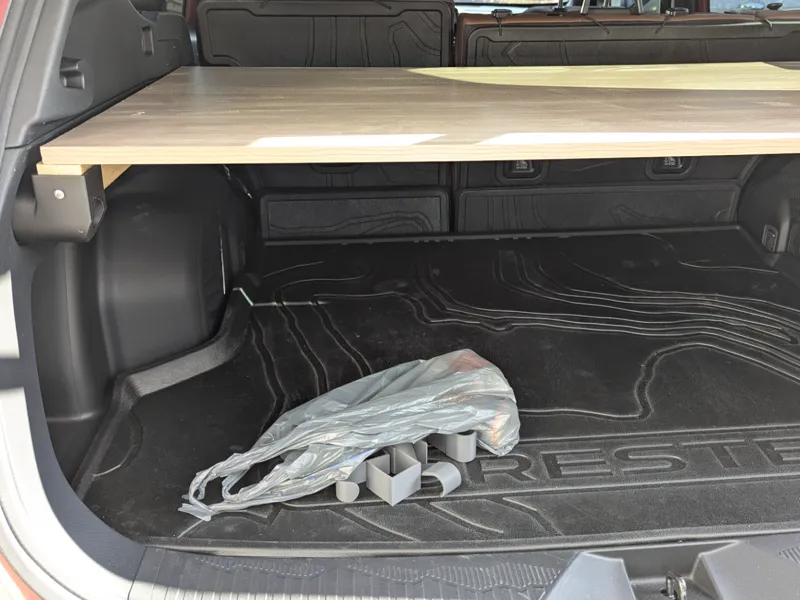 Forester Cargo Bracket 2025