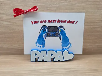 Custom Magnetic Desk Photo / Drawing Holder